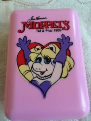 Vintage 1989 Miss Piggy Muppets Mini Travel Soap Holder Pink Purple Red Yellow