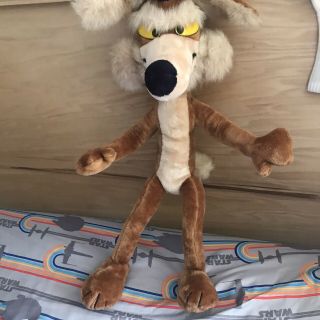 Warner Brothers Wile E Coyote Plush Poseable 1991 Mighty Star 25 " Looney Tunes