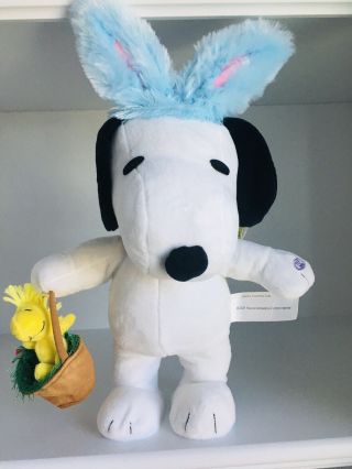 2021 Peanuts Easter Snoopy Dancing Side Stepper Animated Plush Gemmy