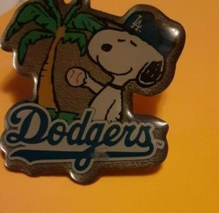 Snoopy Dodgers Lapel Pin 2005