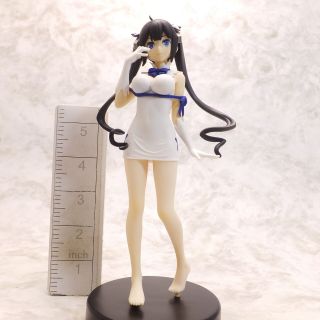 9g5537 Japan Anime Figure Is It Wrong To Try To Pick Up Girls In A Dungeon