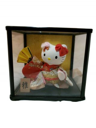 Sanrio Hello Kitty Kimono Geisha Ceramic Doll With Display