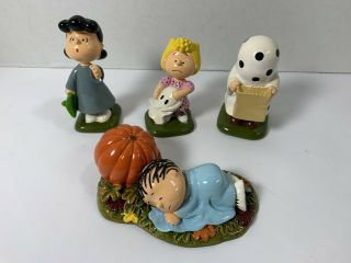 Dept 56 “peanuts Haunted House” Halloween Linus Lucy Sally Figures Incomplete