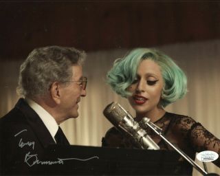 Tony Bennett Hand Signed 8x10 Color Photo Great Pose With Lady Gaga Jsa