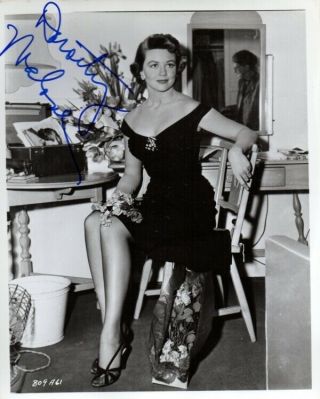 M - Dorothy Malone Autograph B & W Photo W/coa
