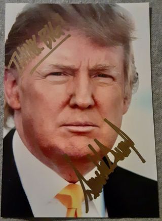 President Donald Trump Hand Signed Authentic Autographed 3 1/2 " X 5 " Photo