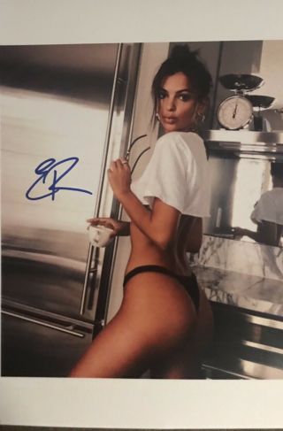 Emily Ratajkowski Autograph 8x10 Signed Photo W/ Model,  Entourage,  Gone Girl