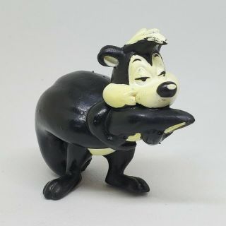 Vintage Pepe Le Pew Holding Tail Pvc Figure Applause Looney Tunes Cake Topper