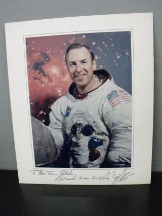 James Lovell Autograph 7 X 9.  5 Affixed To 10 X 12 Mount With - Apollo 13