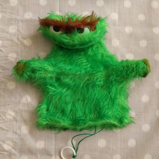 Vintage Sesame Street Oscar The Grouch Hand Puppet Fuzzy Green Trash Monster