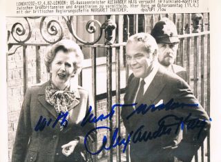Usa Alexander Haig 1924 - 2010 Autograph Signed Photo 7 " X9 " W.  Margaret Thatcher