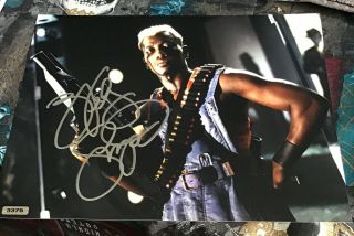Wesley Snipes Autographed 8 X 10 Demolition Man Ready For Action