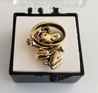 Rare Peanuts Astronaut Snoopy Golden 3d Tie Tac/ Collectible Pin -