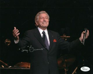 Tony Bennett Hand Signed 8x10 Color Photo Best Pose Ever On Stage Jsa