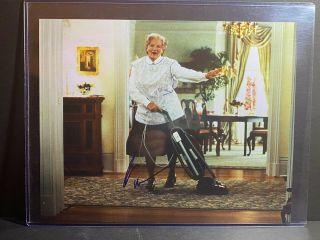 Signed 8x10 Photo Of Robin Williams - " Mrs.  Doubtfire " - Autographed - Died 2014