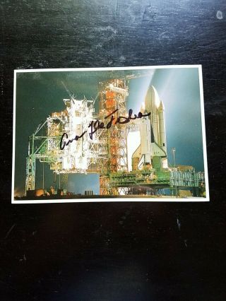 Anna Lee Fisher - Nasa Astronaut - Signed Official Nasa 4x6 Photograph