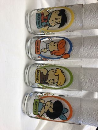 Vintage 1986 / Pizza Hut,  The Flintstone Kids / Complete Set Of (4) Glasses