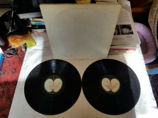 THE BEATLES White Album Gatefold Vinyl 2X LP w/ Serial Number on Cover 2