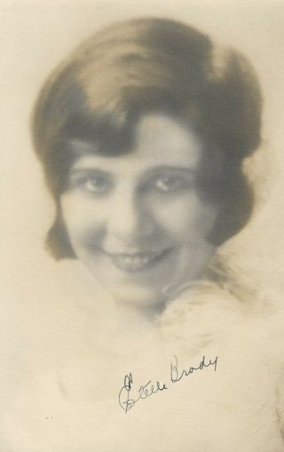 Estelle Brody (silents) Hand - Signed 1920s Vintage 8.  25” X 5.  5” Tinted Portrait
