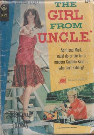 The Girl From U.  N.  C.  L.  E.  Gold Key Comic1967 Hand Signed By Stephanie Powers B&b
