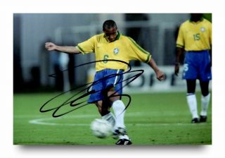 Roberto Carlos Signed 12x8 Photo Brazil Autograph Memorabilia,