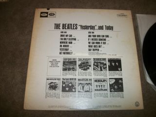 the beatles yesterday and today mono LP T 2553 1966 - EX / VG,  VINYL 2