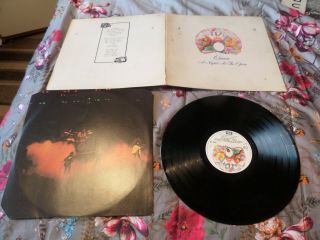 Queen Vinyl Lp A Night At The Opera 1975 Orig 1st Press Embossed Sleeve Emtc103