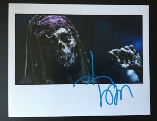 Johnny Depp Signed Pirates Of The Caribbean Autographed 8x10 Photo Disney
