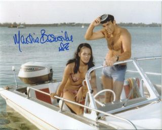 Martine Beswick Photo Signed In Person - Thunderball - H843