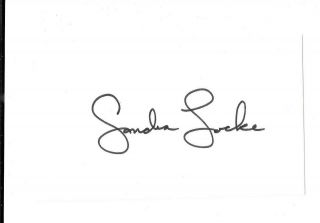 Celebrity Autograph On Card Hollywood Actress Actor Sondra Locke