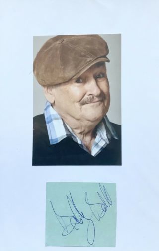 Bobby Ball Uk Comedian And Actor 1944 - 2020 10 X 8 Signature Piece