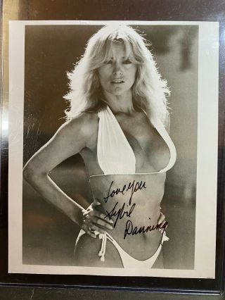 Signed Sybil Danning Photo Autograph Mary Kruger In Tv Series " V " Auto