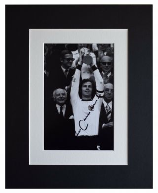 Franz Beckenbauer Signed Autograph 10x8 Photo Display Germany Football Aftal