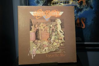 Aerosmith - Toys In The Attic 1975 Vinyl Lp Nm -