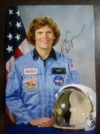 Kathryn Sullivan Authentic Hand Signed Autograph 4x6 Photo - Nasa Astronaut