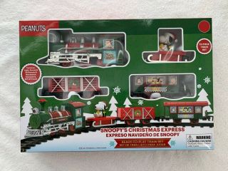 Peanuts Snoopy’s Christmas Express 12 - Piece Train Set