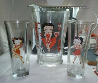 This Is A Retired Betty Boop Heavy Duty Three (3) Piece Glass Set