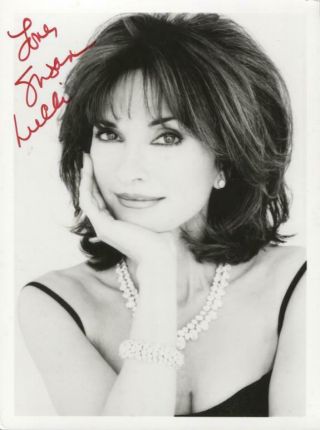 Hand Signed Susan Lucci 5.  75 X 7.  75 Photo Erica Kane In All My Children Dallas,