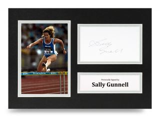 Sally Gunnell Signed A4 Photo Display Olympics Autograph Memorabilia