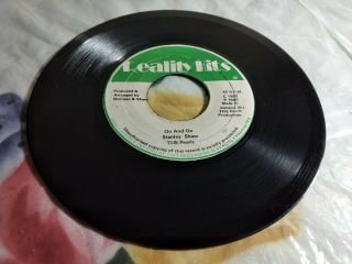 Stanley Shaw & Pearls - On And On/ Rare Disco Boogie Funk Rap 45/ Ja Pressing
