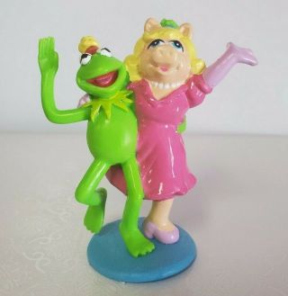 Vintage Kermit The Frog & Miss Piggy Pvc Figures Cake Topper Tm Henson