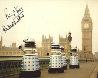 Doctor Who 8x10 Photo Signed By Philip Voss And Rula Lenska