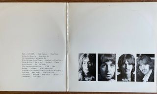 Vintage THE BEATLES WHITE ALBUM Double LP w/ Poster Capital Records 2