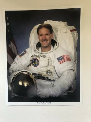 John Grunsfeld 8 " X 10 " Photo,  U.  S.  Astronaut Nasa