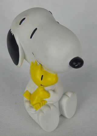 Vintage Snoopy Peanuts Plastic Coin Bank