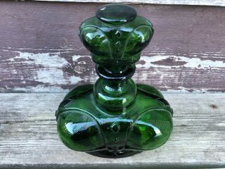 Vtg Victrylite Green Glass Crown Shaped Decanter Bottle Made In Italy W Stopper