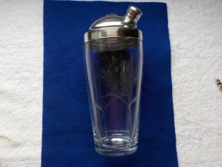 Vintage Bar Glass Martini Cocktail Shaker Mixer W/lid And Top Etched Wheat