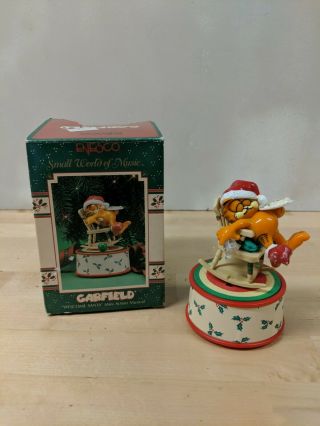 Enesco Garfield Welcome Santa Mini Action Musical Box 4 "