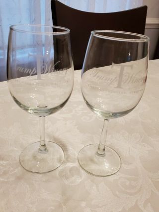 Donald Trump Winery Charlottesville Va Wine Glasses (set Of 2)