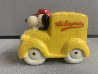 Vintage Snoopy Peanuts Ceramic Coin Piggy Bank The Express Yellow Truck (1231)